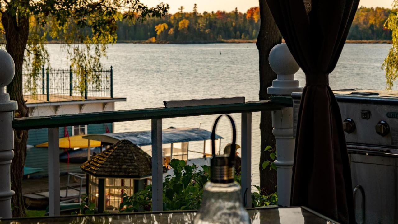 Windswept On The Trent Hotel Campbellford Eksteriør billede